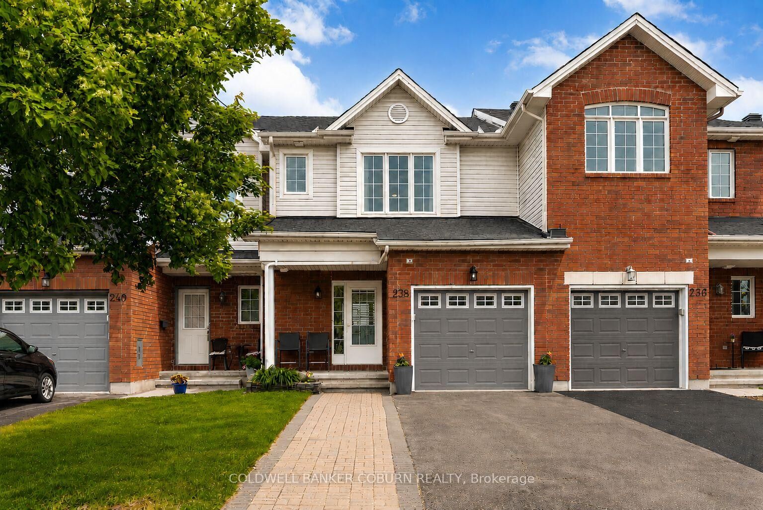 Property Photo: 238 Arrita Street ON K2S 0J7