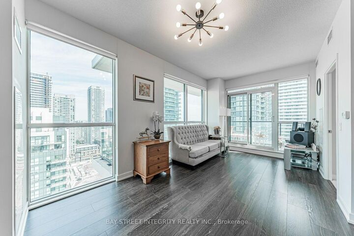 4055 Parkside Village Drive 2815 — photo 1
