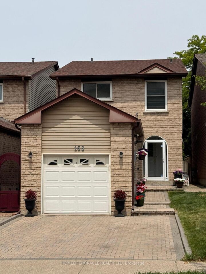 163 Mabley Crescent — photo 1