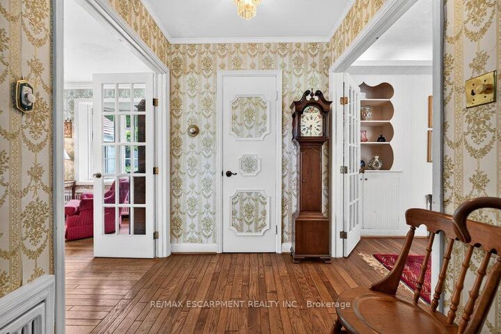Property Photo: 230 Morrison Road ON L6J 4J4