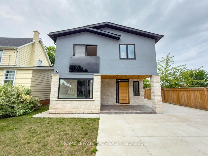 Property Photo: 4392 Ontario Street ON L0R 1B0