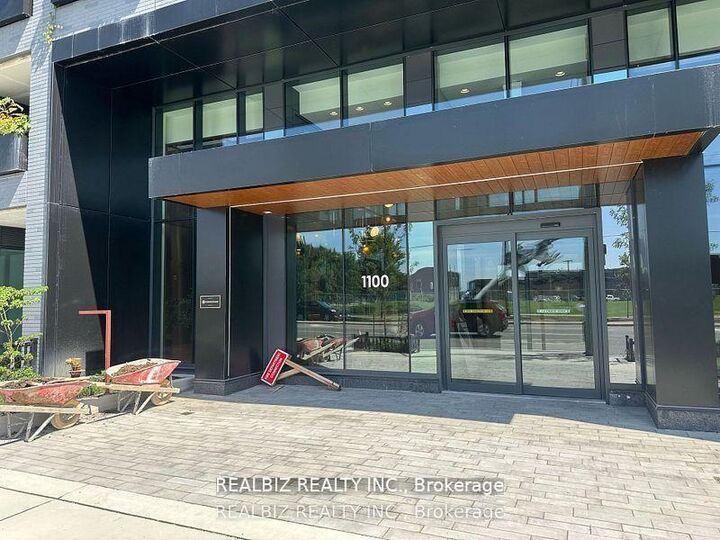 Property Photo: 28 Interchange Way 1715 ON L4K 0P8