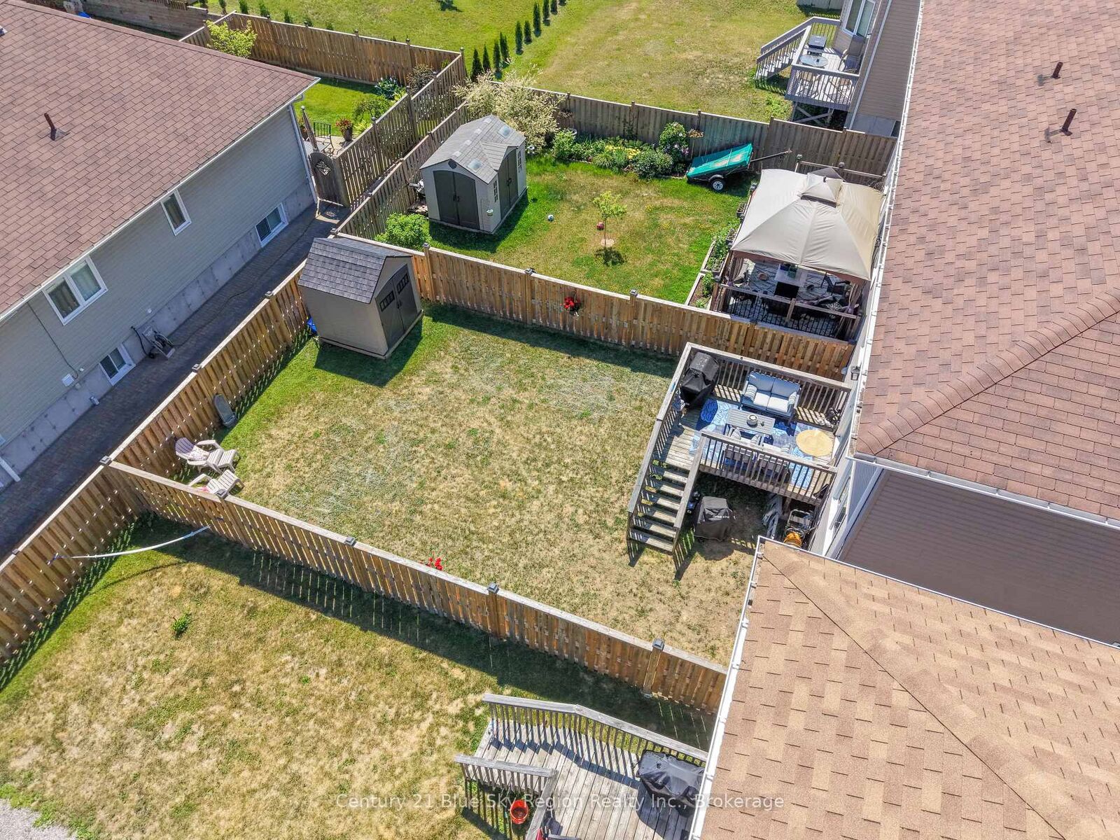 Property Photo:  493 Norman Avenue  ON P1B 0C6 