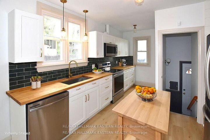 Property Photo: 269 Aberdeen Avenue ON K9H 4X2