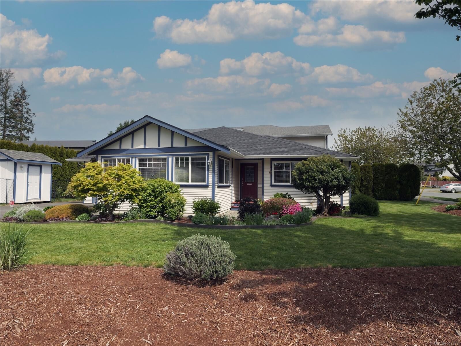Property Photo: 972 Walfred Rd BC V9C 2P4