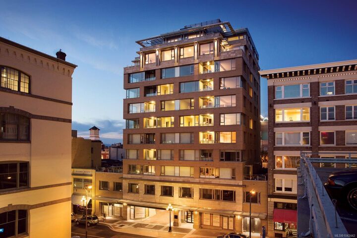 Property Photo:  608 Broughton St #505  BC V8W 1C7 