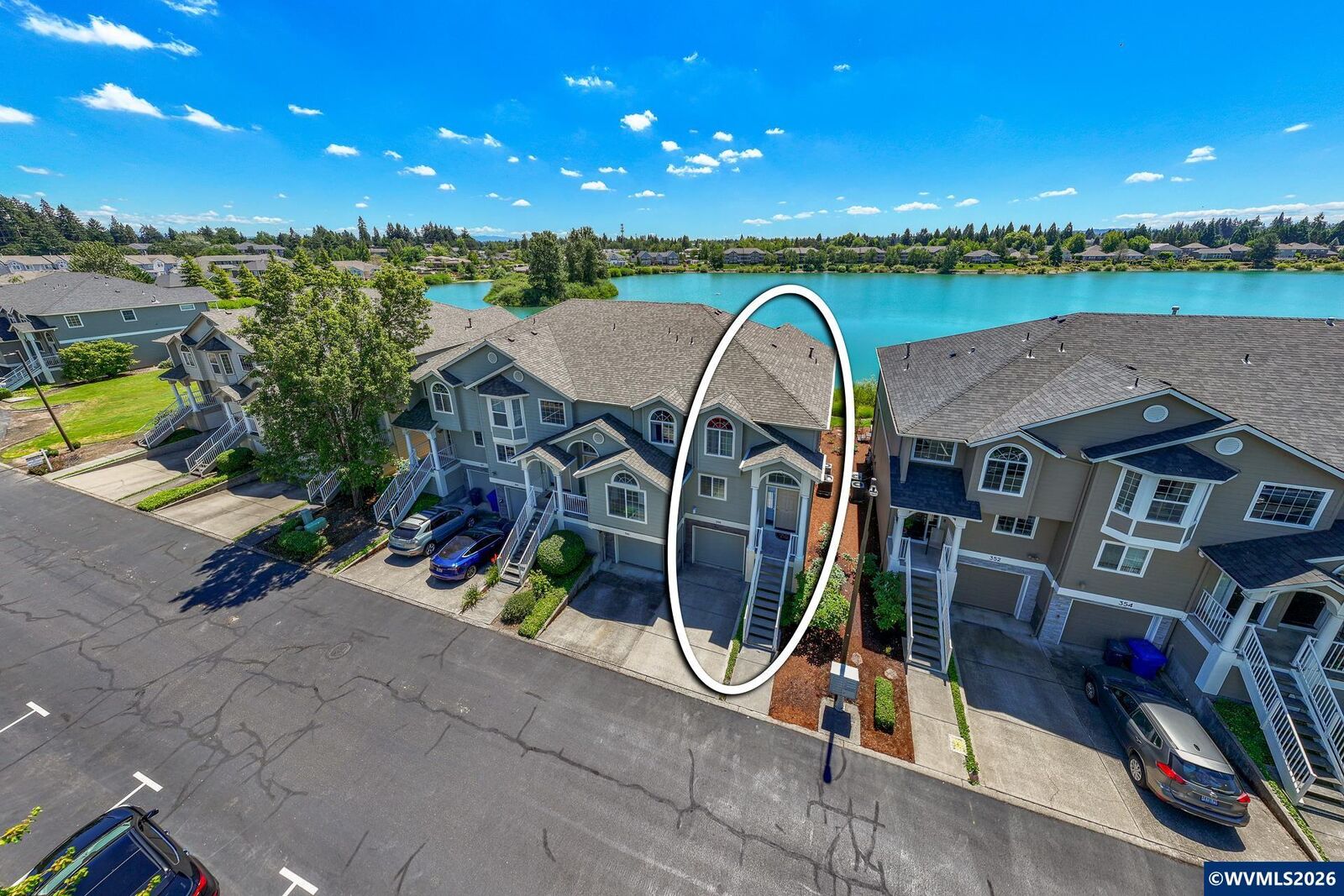 Property Photo: 348 Crystal Springs Ln N OR 97303