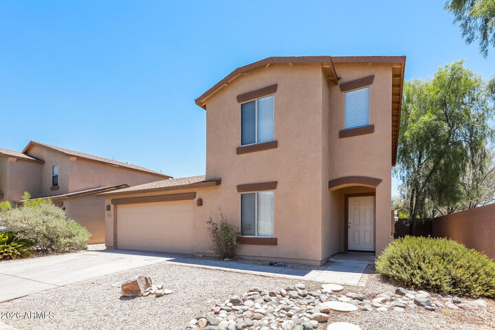 Property Photo:  2281 E Meadow Chase Drive  AZ 85140 