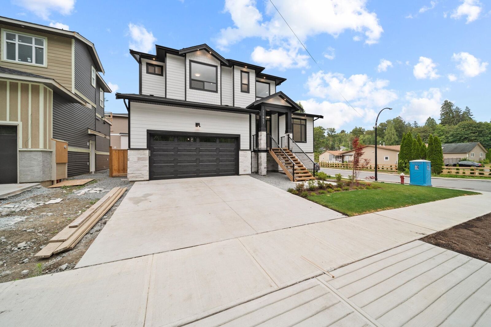 Property Photo: 11007 244 Street BC V2W 0H5