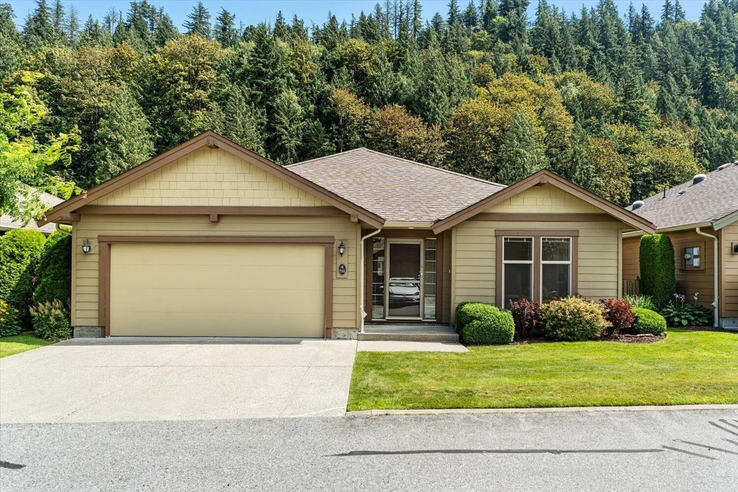 Property Photo:  46000 Thomas Road 194  BC V2R 5W6 