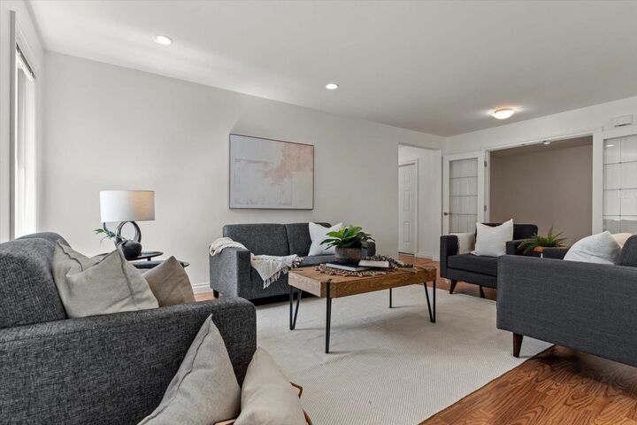 46000 Thomas Road 194 — photo 1