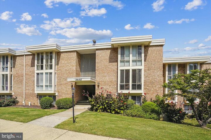 Property Photo:  2632 Wagon Drive 289  VA 22303 