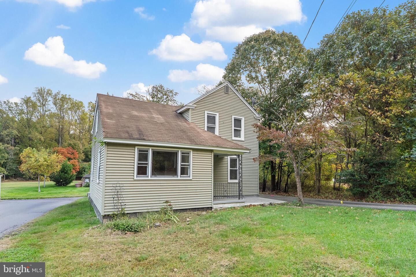 Property Photo:  961 Main Street  NJ 08080 