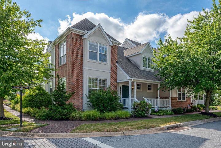 Property Photo: 1001 Kent Gdn PA 17543