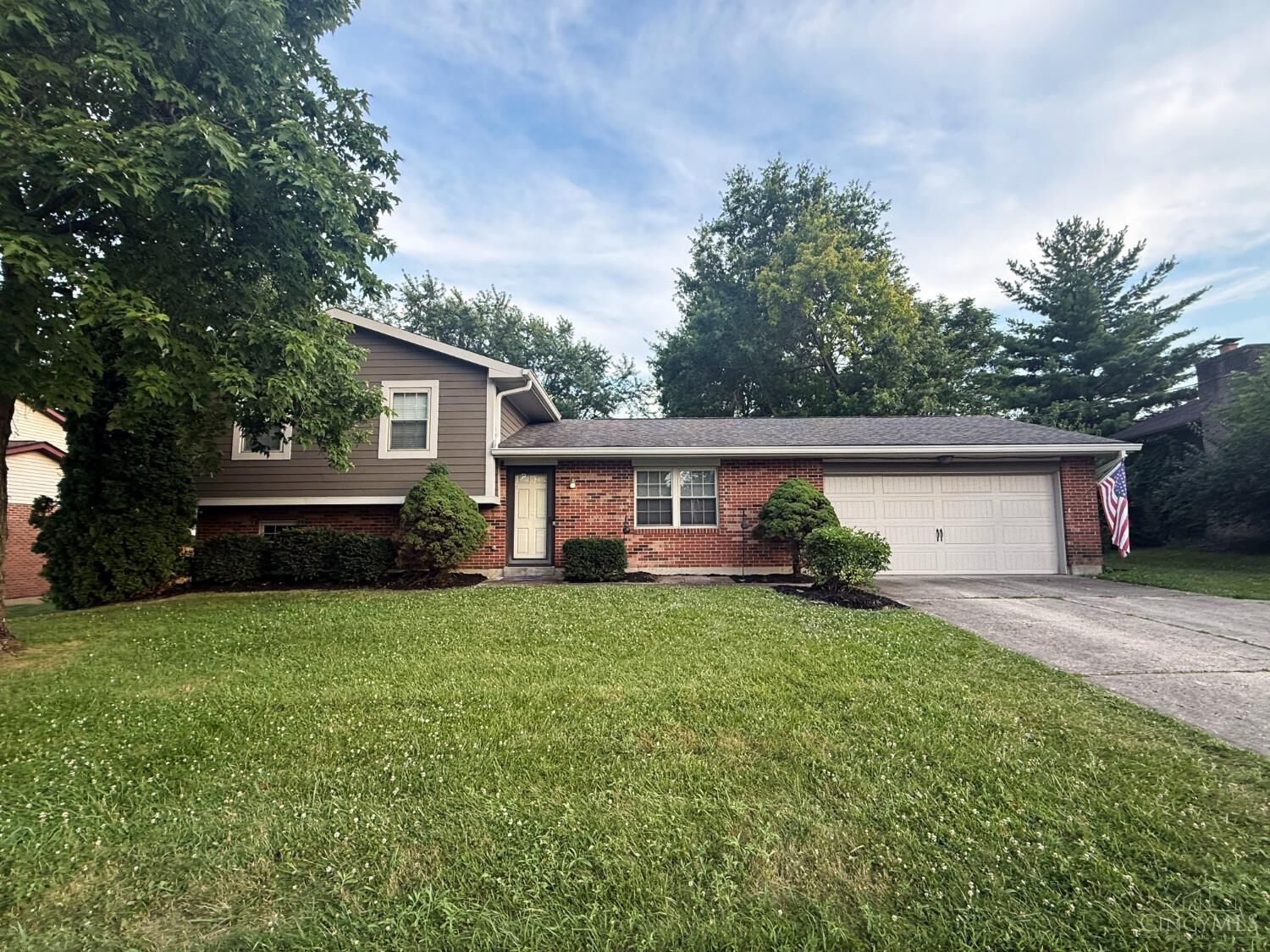 Property Photo: 1831 Augusta Boulevard OH 45014
