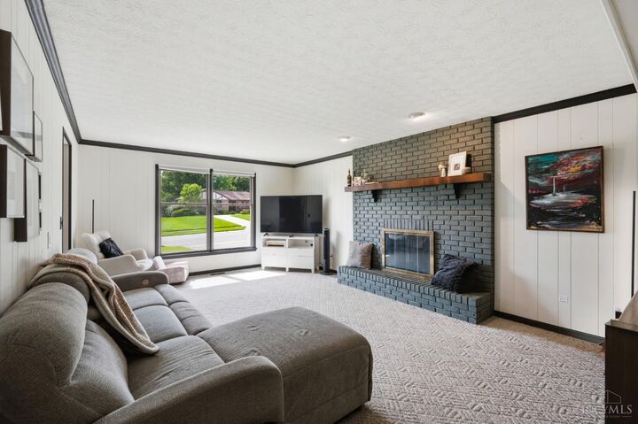 Property Photo: 3260 Parkhill Drive OH 45248