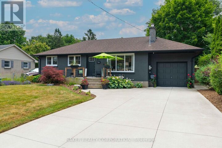 1418 Helena Montague Avenue — photo 1