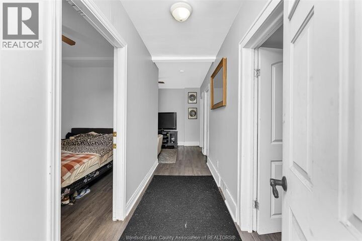 Property Photo: 673 Randolph Avenue ON N9B 2T7