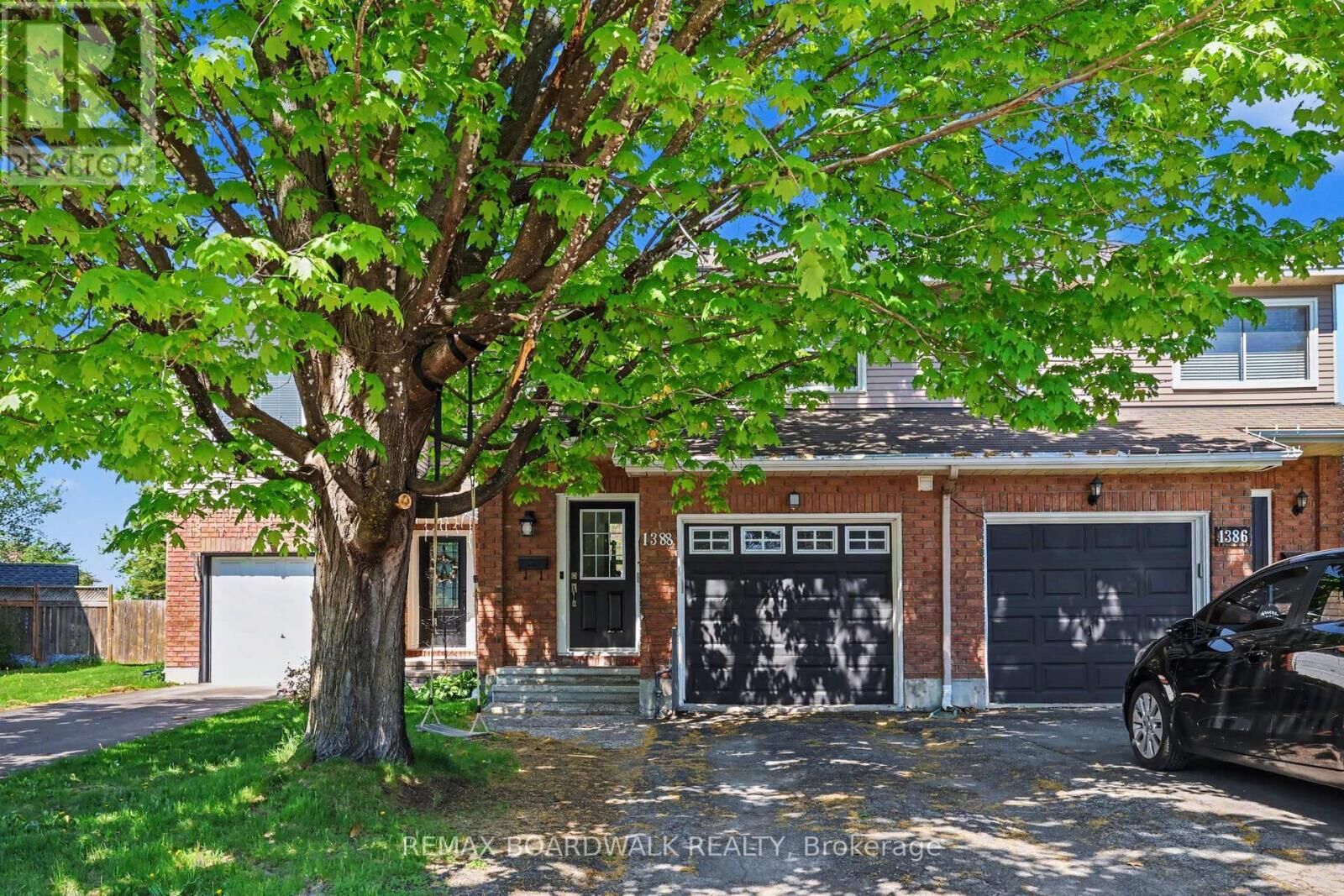 Property Photo:  1388 Beaucourt Place  ON K4A 1W3 