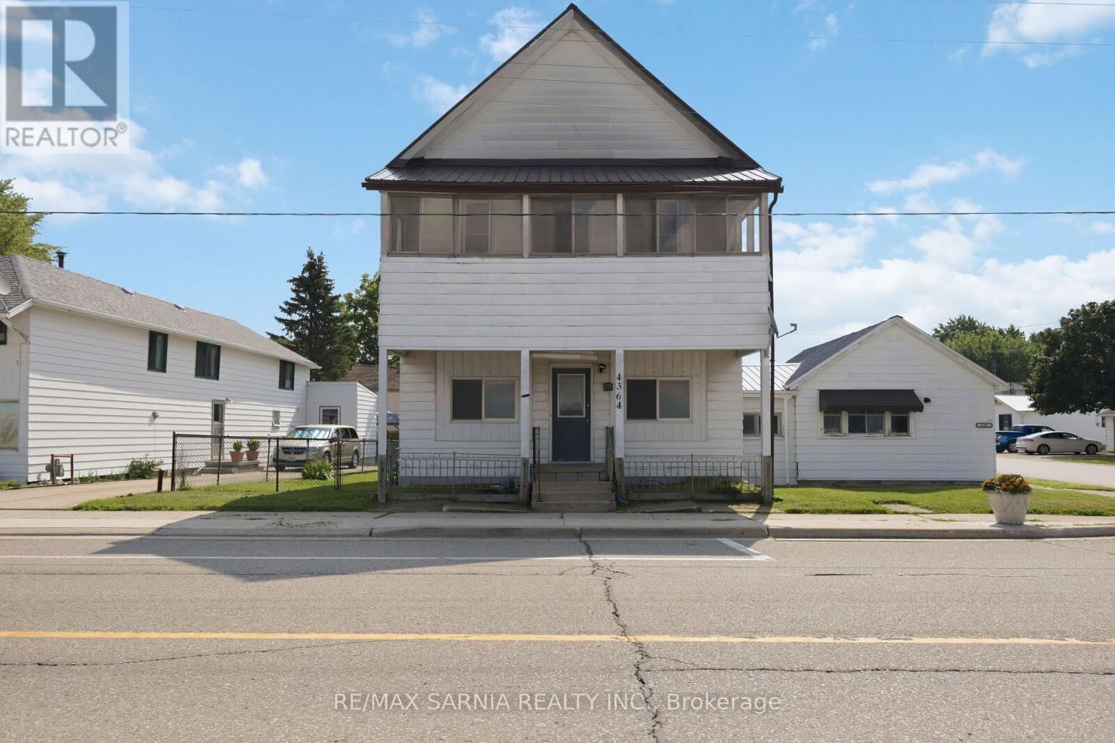 Property Photo: 4364 St. Clair Parkway ON N0P 2B0
