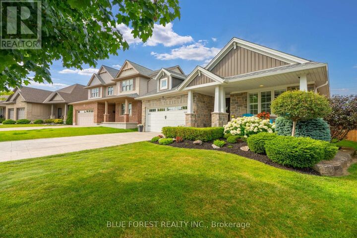 Property Photo:  3 Sutherland Court  ON N5P 3T3 