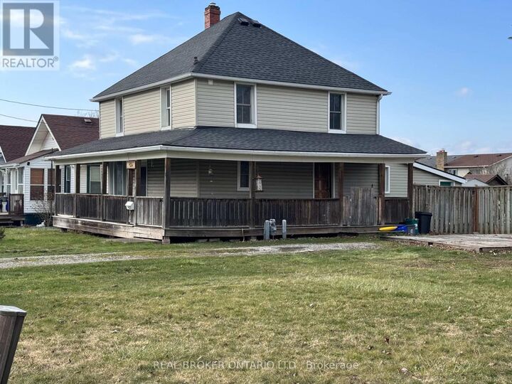 Photo de la propriété:  426 Phipps Street  ON L2A 2V9 