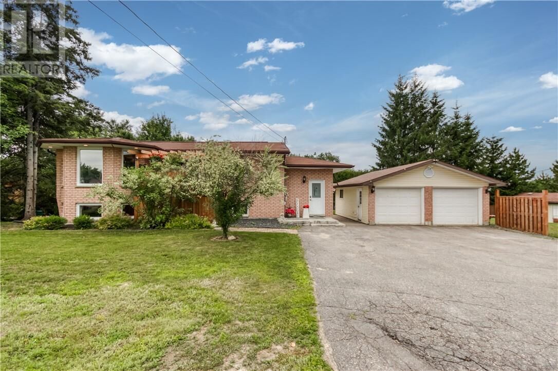 Property Photo:  1825 McCrea Heights Avenue  ON P3N 1M5 