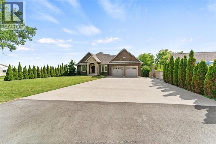 Property Photo:  402 County Rd 34 West  ON N8M 2X5 