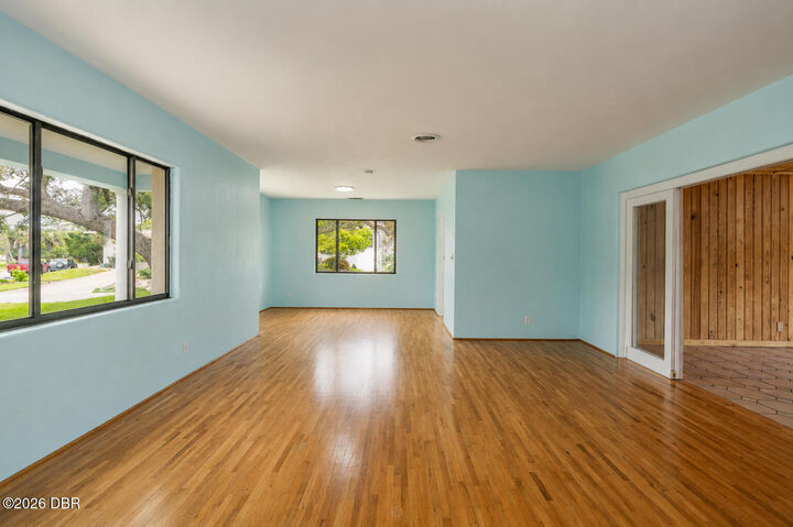 Property Photo:  1460 N Peninsula Drive  FL 32118 