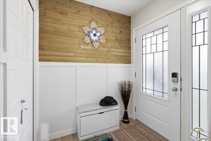 Property Photo:  34 Rolston Close  AB T9E 1G5 