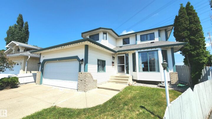 2708 44A Avenue NW — photo 1