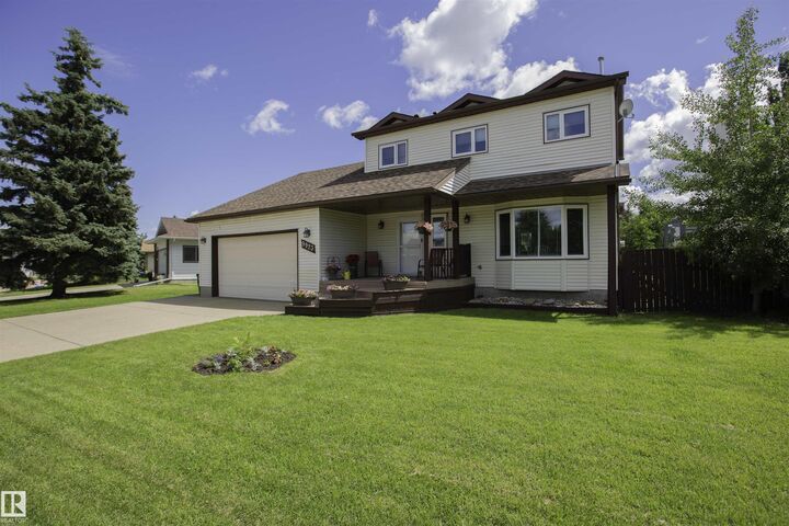 Property Photo: 9923 190 Street NW AB T5T 3X2