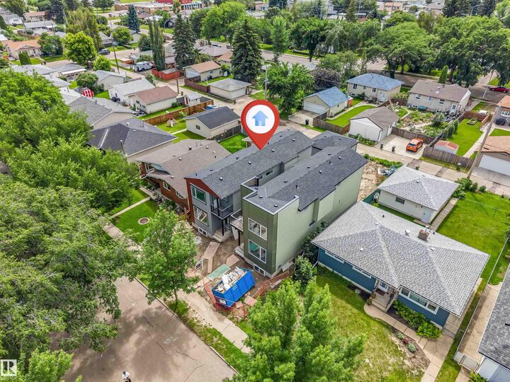 Property Photo: 3605 112 Ave NW AB T5W 0M3