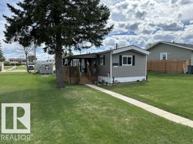 Property Photo: 5013 53 Avenue AB T0E 2K0