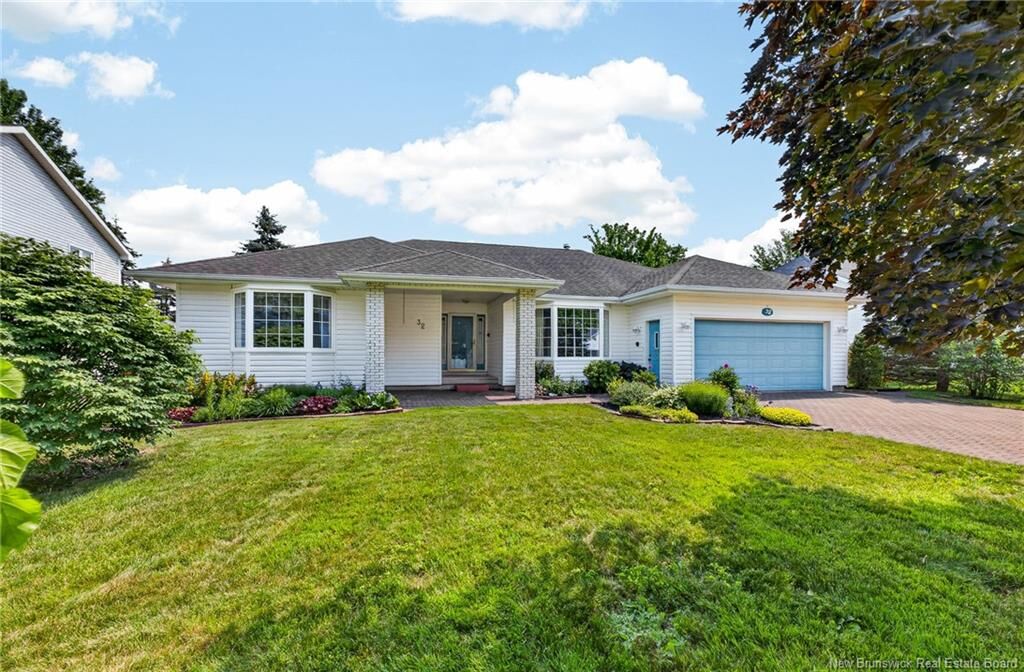 Property Photo:  32 Driftwood  NB E1G 2G1 