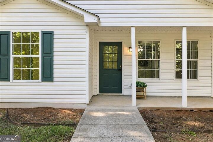 Property Photo: 945 Buford Dam Road GA 30041