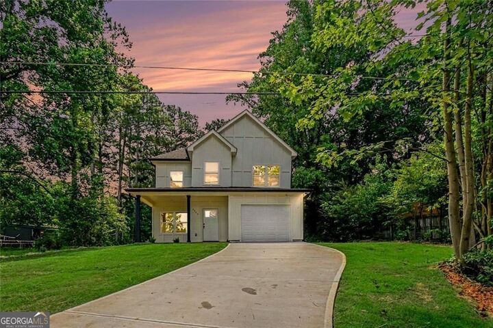 Property Photo: 6320 Crystal Cove Trail GA 30506
