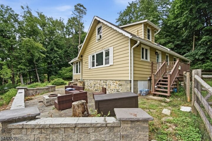 Property Photo:  255 E Shore Trl  NJ 07871 