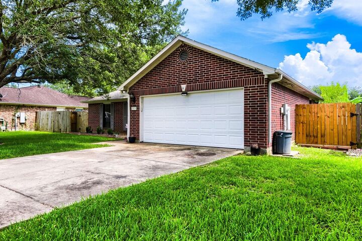 Property Photo: 3074 County Road 855B TX 77511