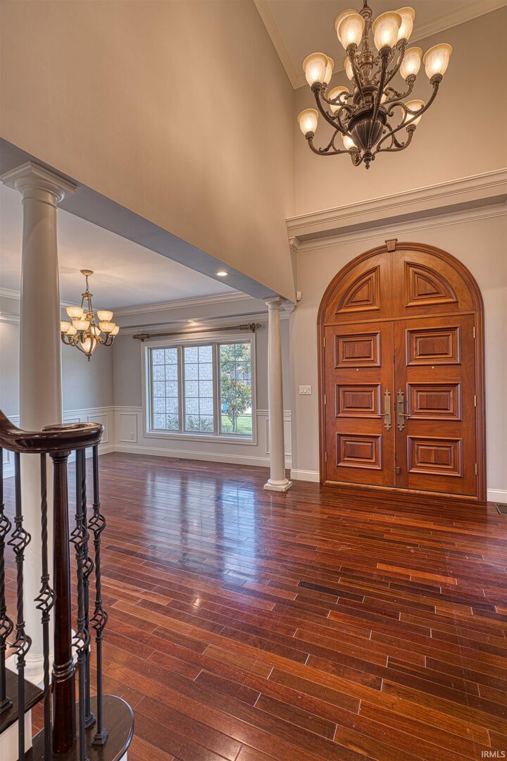 Property Photo:  2500 Oak Bend Place  IN 47630 