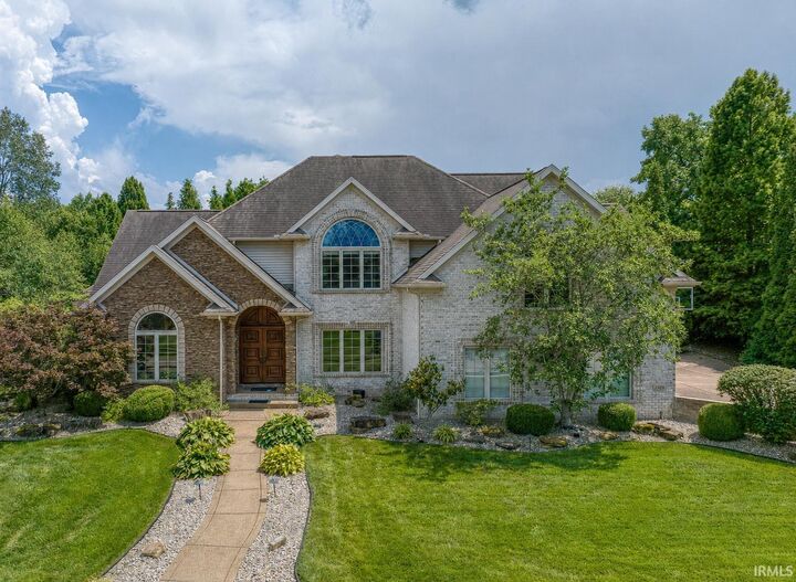 Property Photo: 2500 Oak Bend Place IN 47630