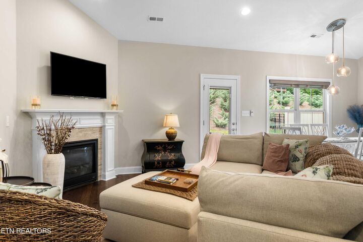 Property Photo:  5110 Ivy Branch Lane  TN 37918 