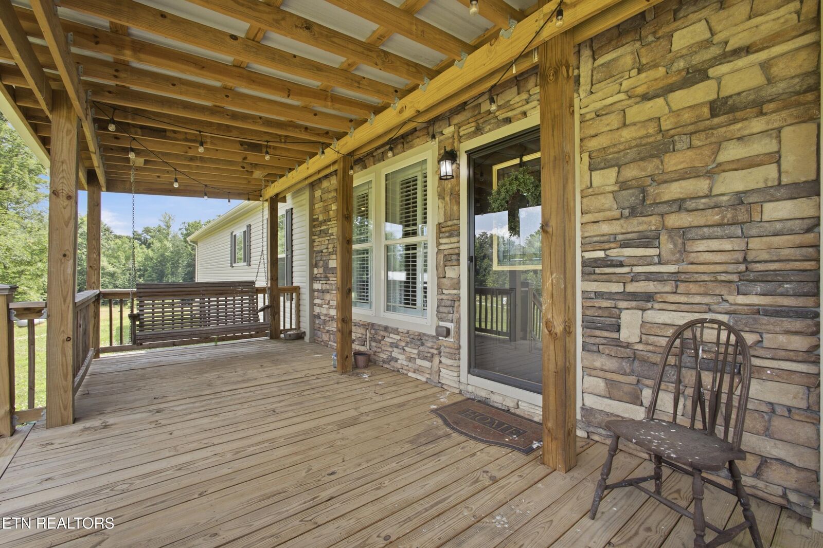 Property Photo:  127 Narramore Lane  TN 37846 