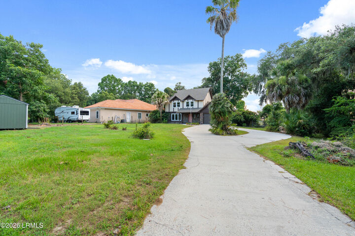 Property Photo:  6823 Oakmont Drive  SC 29906 