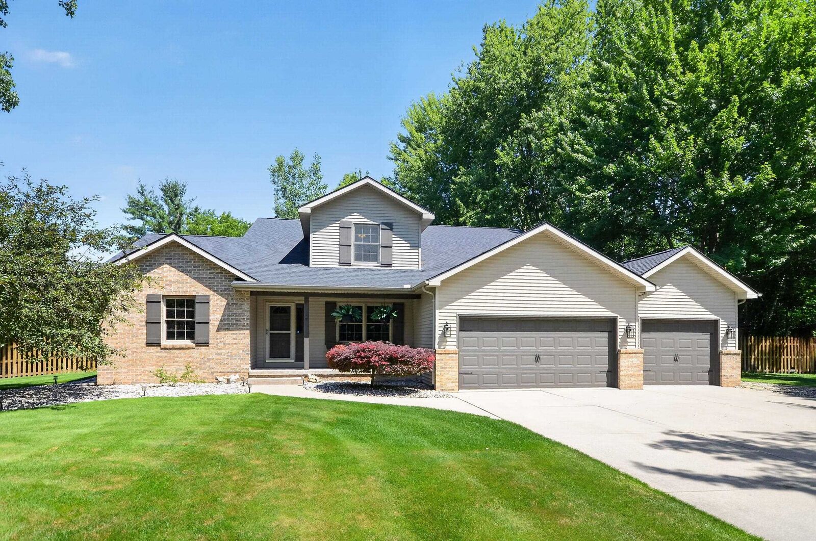 Property Photo: 3483 E Ryan MI 48642