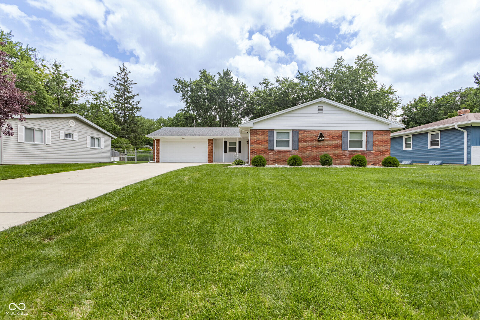 Property Photo: 920 Shellbark Road IN 46011