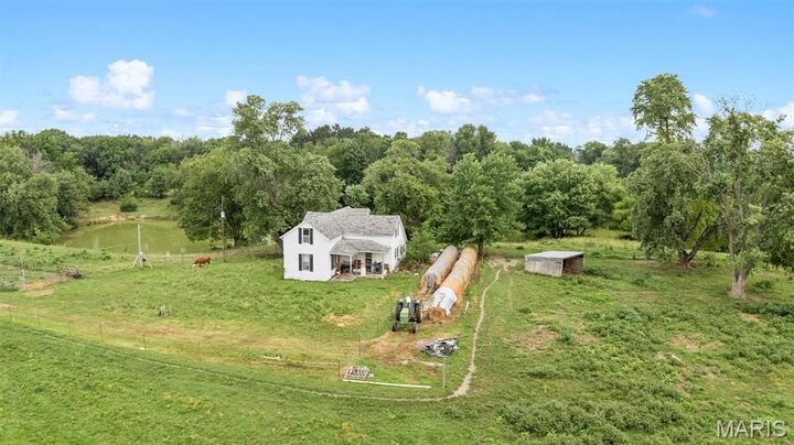Property Photo:  345 Long Acre Drive  IL 62208 