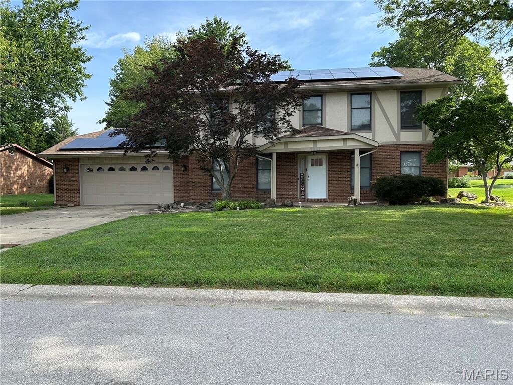 Property Photo:  1711 Fairway Drive  IL 62269 