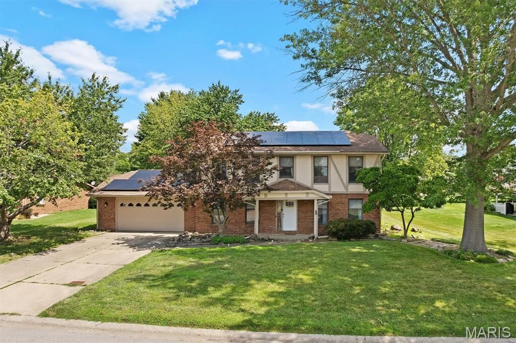 Property Photo:  1711 Fairway Drive  IL 62269 