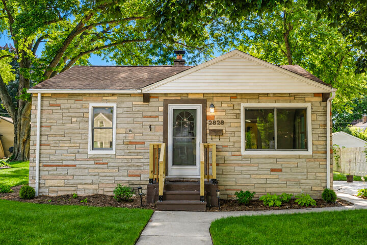 Property Photo: 2828 N 89th St WI 53222
